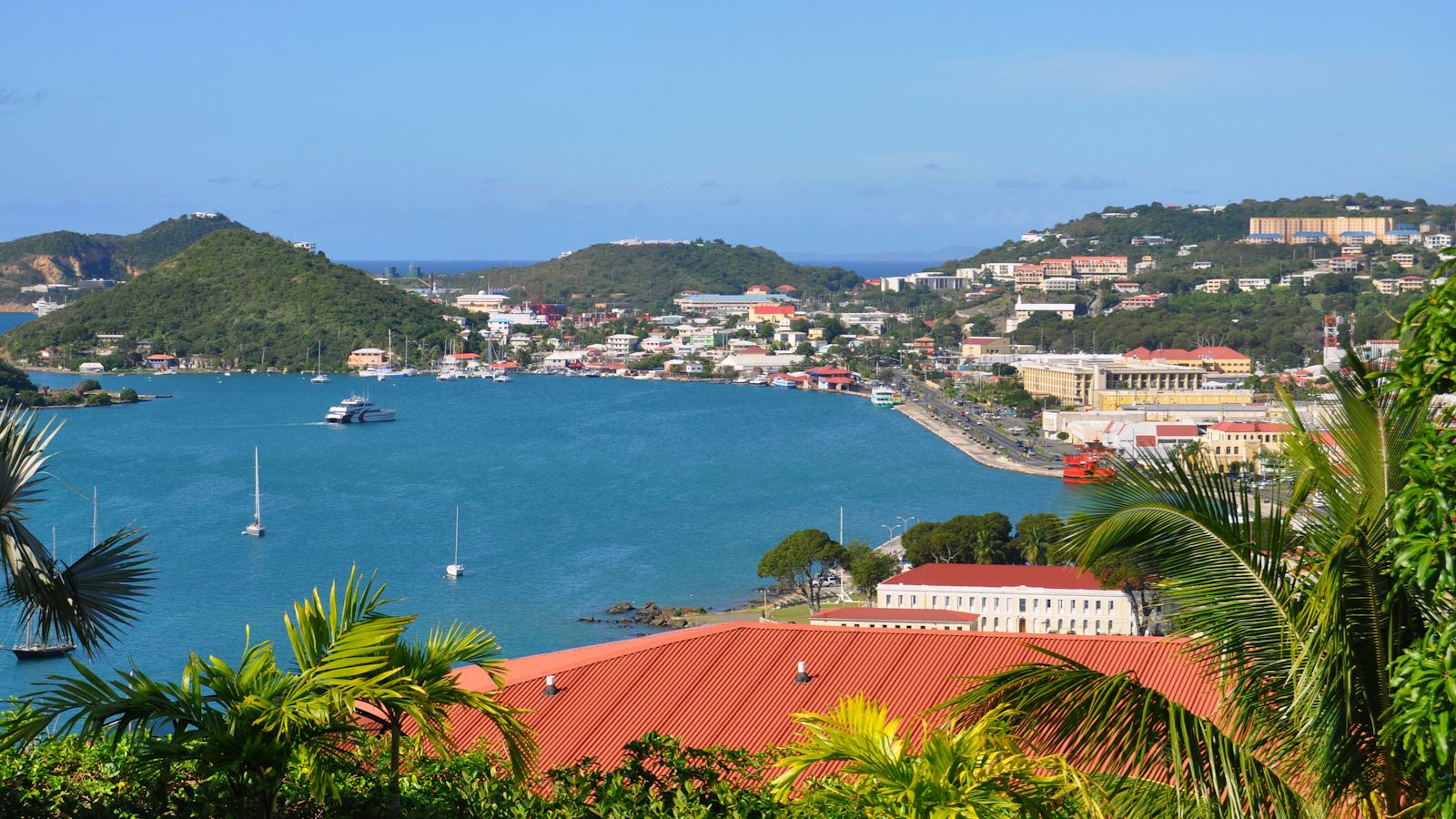 Charlotte Amalie harbour seen from the hills above town, St. Thomas